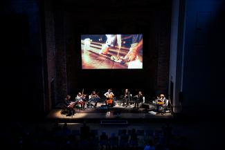 "halsüberkopf" in der St. Elisabeth Kirche