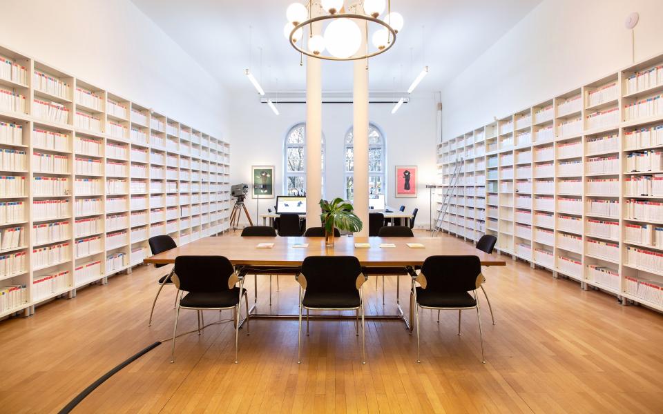 Innenansicht der Mediathek für Tanz und Theater