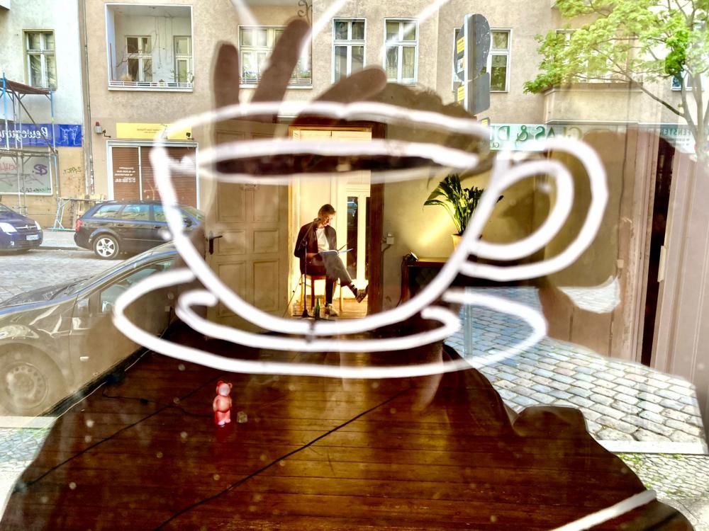 (c) Niall Fallon Spinner und Weber, ehemaliges Café